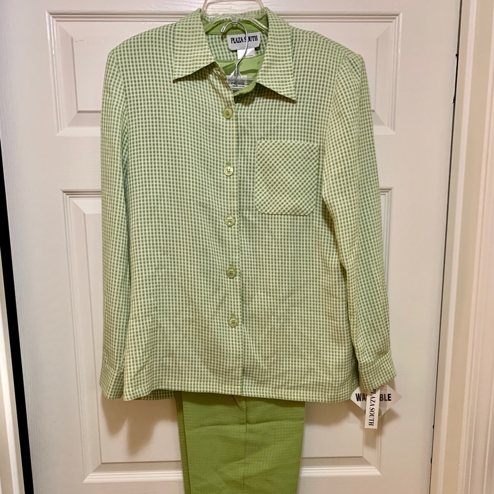 Women’s Suit!👩🏻‍💼POWER SUIT! 3 PC! New!